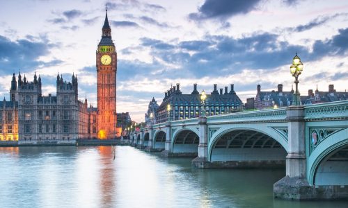Big Ben and the Houses of Parliament at night in London, UK